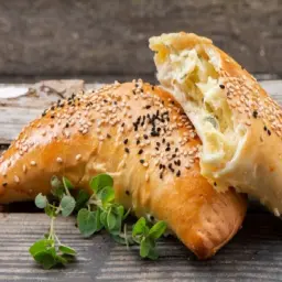 فطائر دجاج جبن